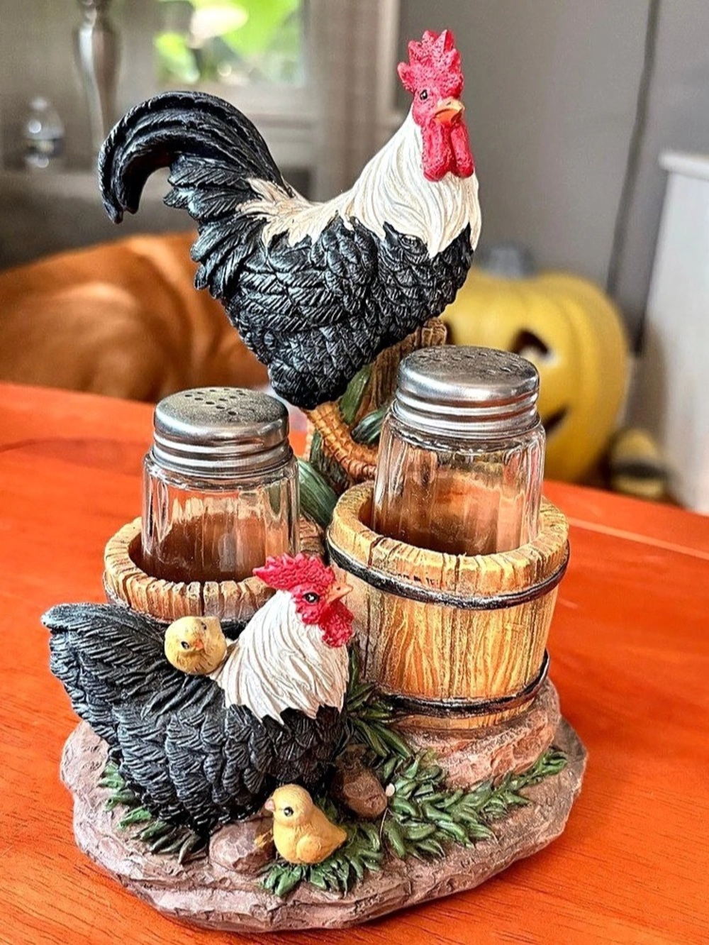 Rooster Salt & Pepper Shaker Holder